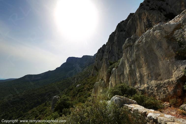 Montagne Sainte Victoire Saint Ser Bouches du Rh�ne Provence Alpes C�te d'Azur France www.remylacroixphoto.com