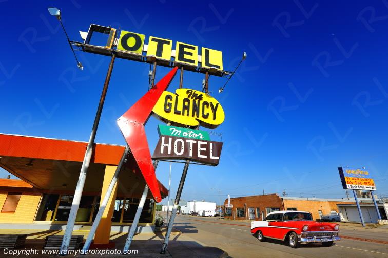 Clinton The Glancy Motor Motel Route 66 Chevrolet Bel Air 1956 Oklahoma USA www.remylacroixphoto.com