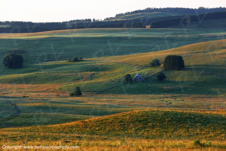 Col de la Matte Aubrac Cantal Auvergne Rh�ne-Alpes France www.remylacroixphoto.com