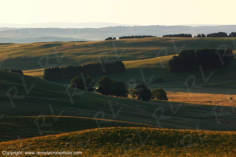 Col de la Matte Aubrac Cantal Auvergne Rh�ne-Alpes France www.remylacroixphoto.com
