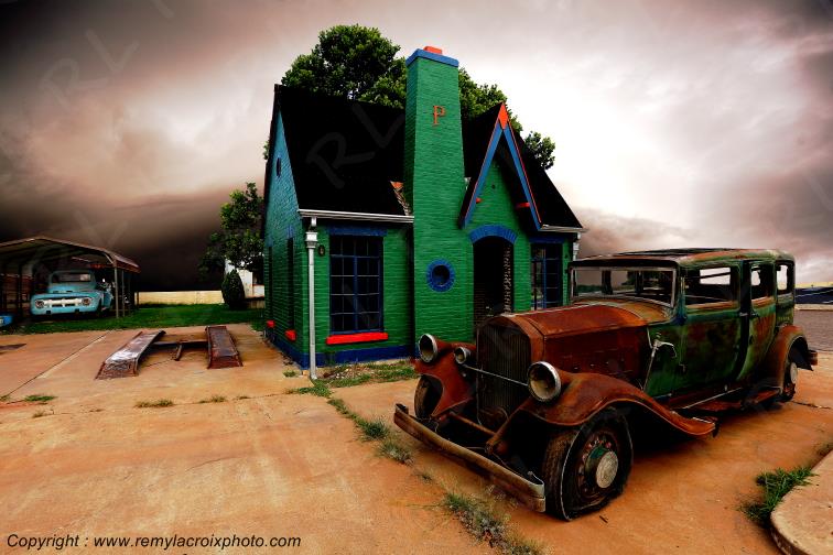 Chandler Philips 66 Gas Station Route 66 Oklahoma USA www.remylacroixphoto.com