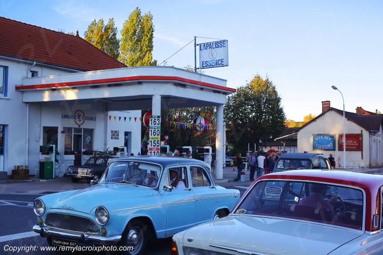 Embouteillage de Lapalisse Route Nationale 7 Allier Auvergne Rh�ne-Alpes France www.remylacroixphoto.com