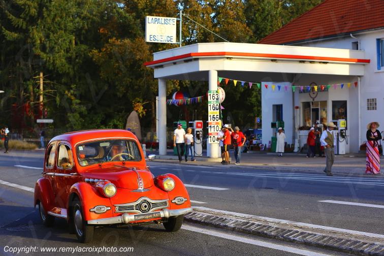 Embouteillage de Lapalisse Route Nationale 7 Allier Auvergne Rh�ne-Alpes France www.remylacroixphoto.com