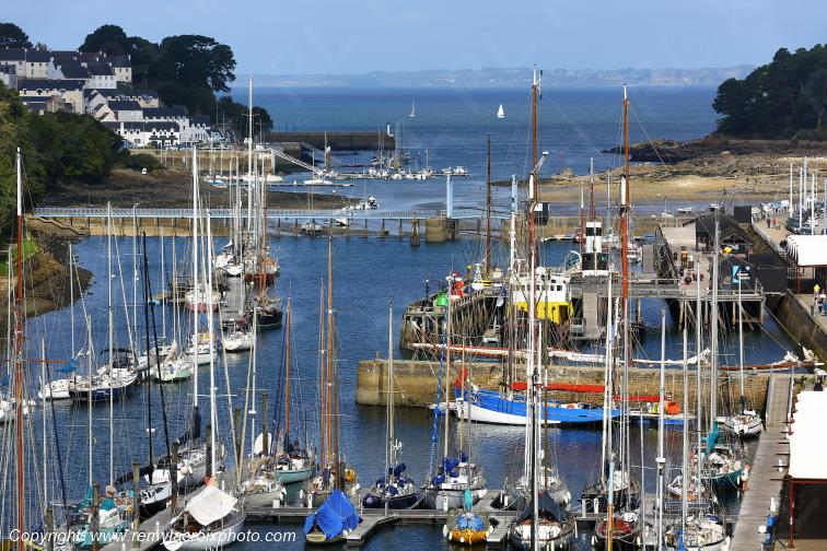 Douarnenez le port Finist�re Bretagne France www.remylacroixphoto.com
