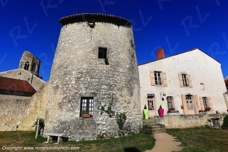 Charroux Val de Sioule Allier Auvergne Rh�ne Alpes France www.remylacroixphoto.com