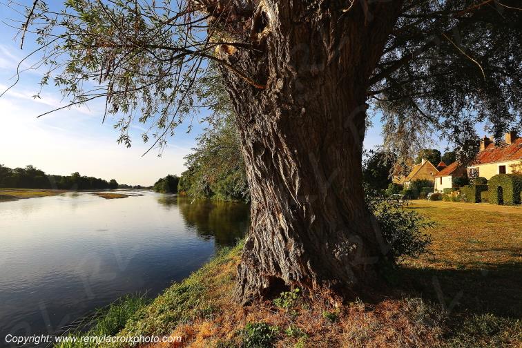 Apremont sur Allier Plus Beaux villages de France Cher Berry Centre Val de Loire France www.remylacroixphoto.com