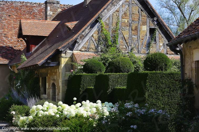 Apremont sur Allier Plus Beaux villages de France Cher Berry Centre Val de Loire France www.remylacroixphoto.com
