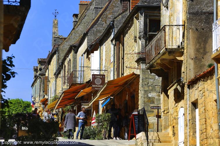 Domme Dordogne Nouvelle Aquitaine France www.remylacroixphoto.com
